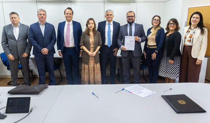 Bets e apostas fecham acordo